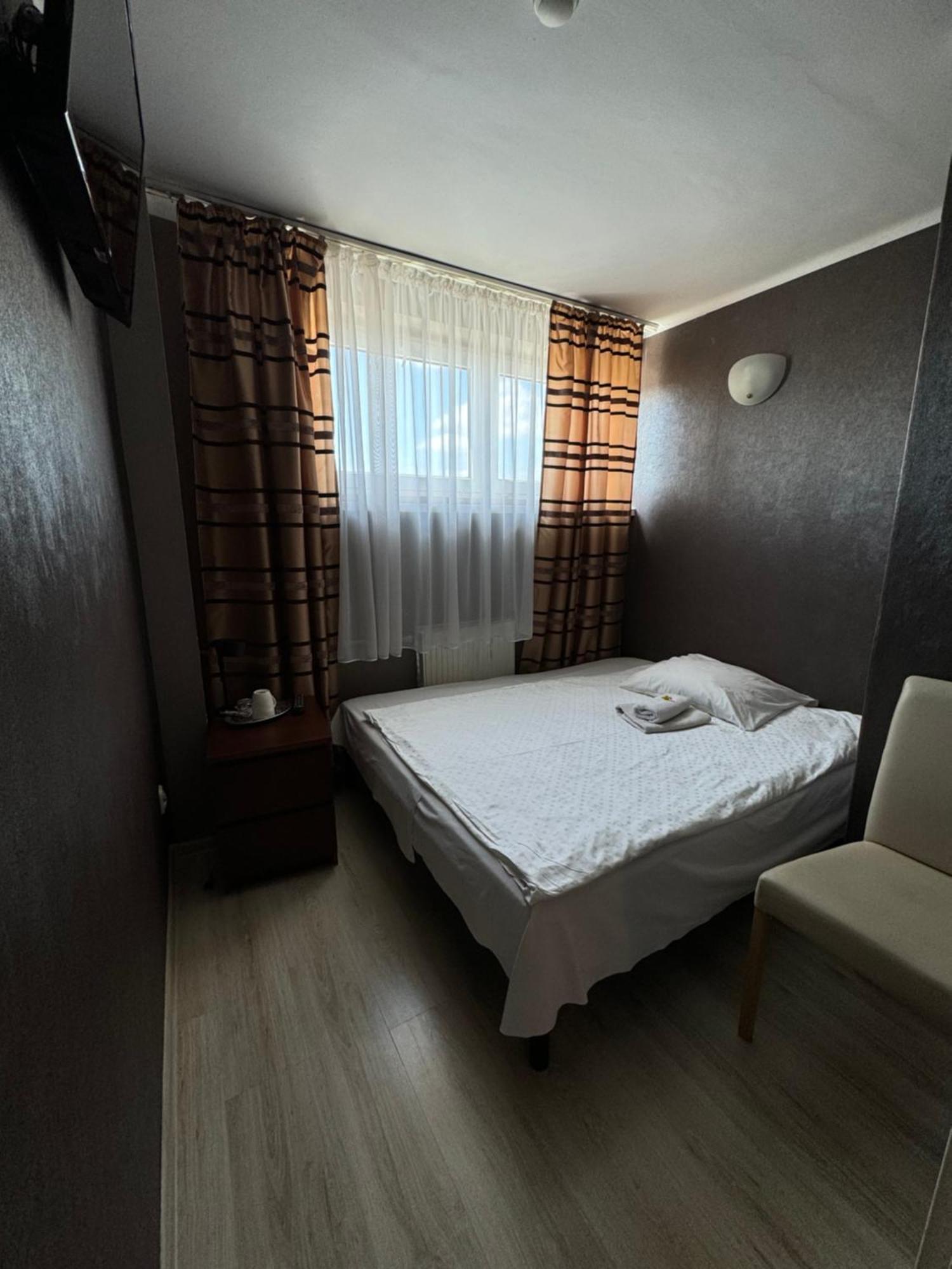 Gosciniec Raciborski Racibórz Exteriér fotografie